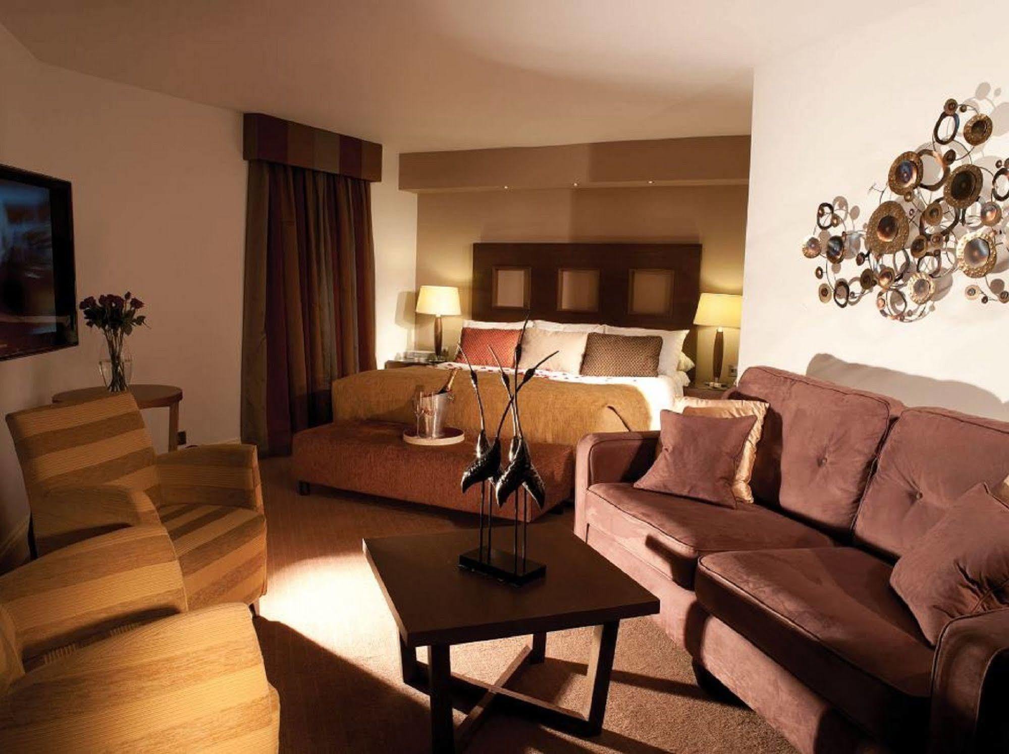 Clandeboye Hotel